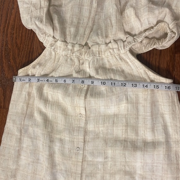 MAVEN WEST off the shoulder casual cream plaid dress / ruffle / button front Med - Picture 11 of 16